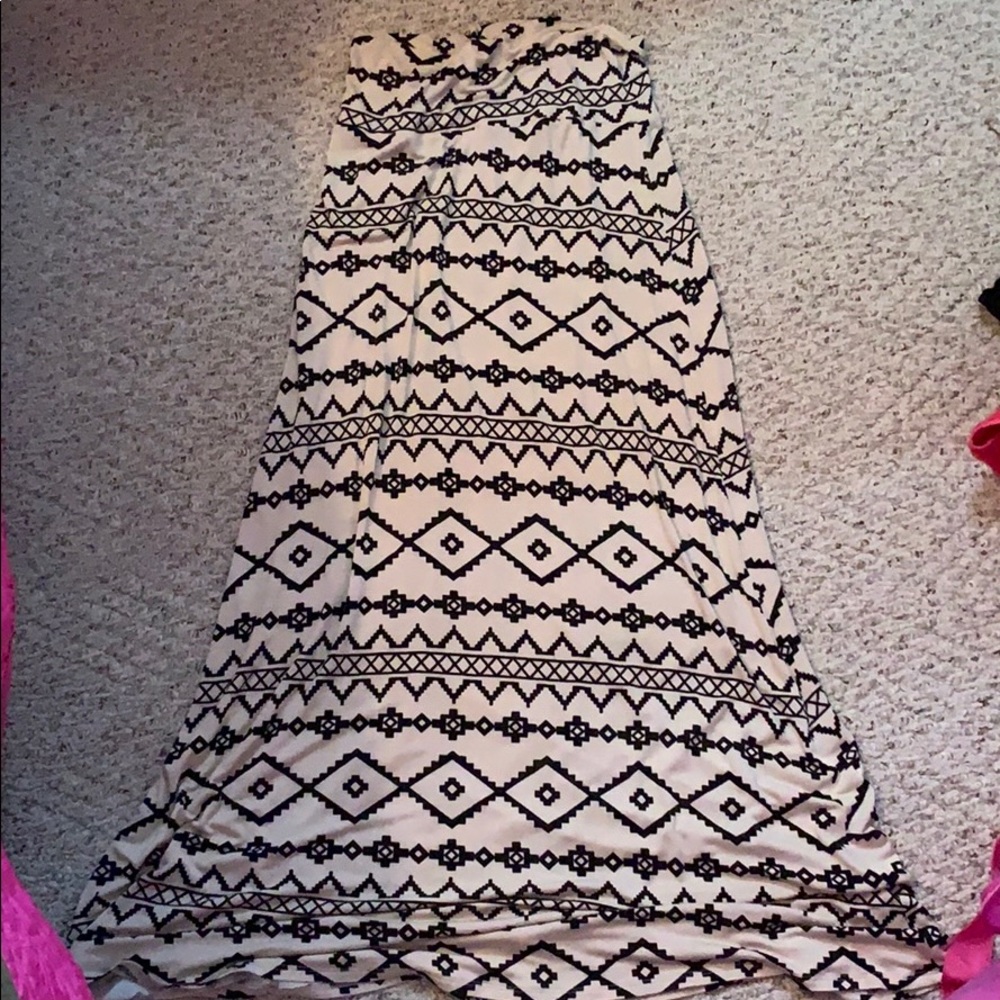 Creme colored and black patterned maxi skirt